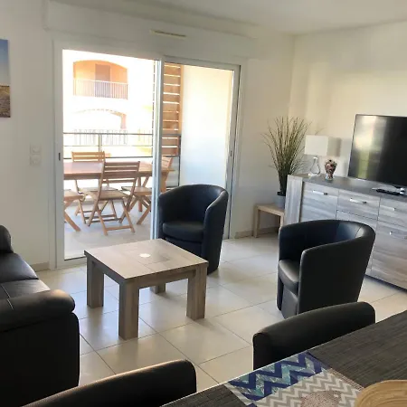 2 Chambres Le Baia דירה סן-מקסים